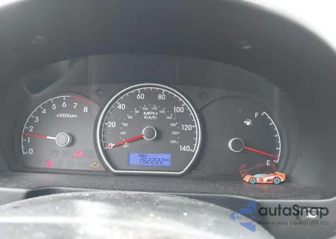 2010 Hyundai Elantra Blue z USA, uszkodzony, nr VIN KMHDU4AD1AU202558